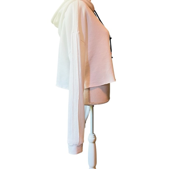 Woodley + Lowe Chic Crop White Hoodie with Navy Accents Size D - Picture 9 of 12